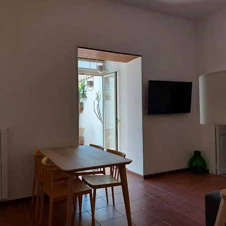 Volturno 50 Appartement