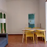 Volturno 50 Apartment *