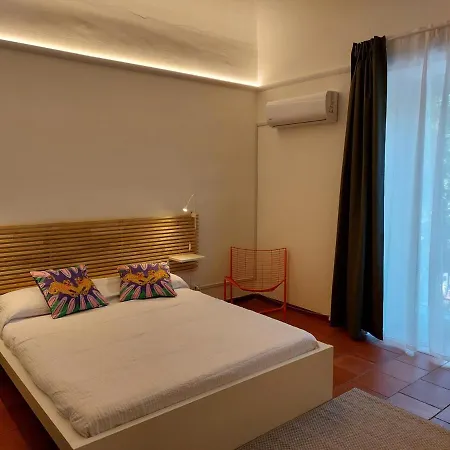 Volturno 50 Apartmán *